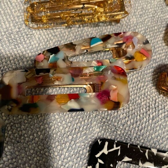 Colorful Beautiful Women’s Hair Barrettes - Picture 6 of 14